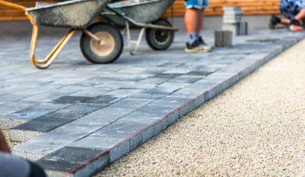 Best Commercial Driveway Pavers  in Lake Forest Park, WA
